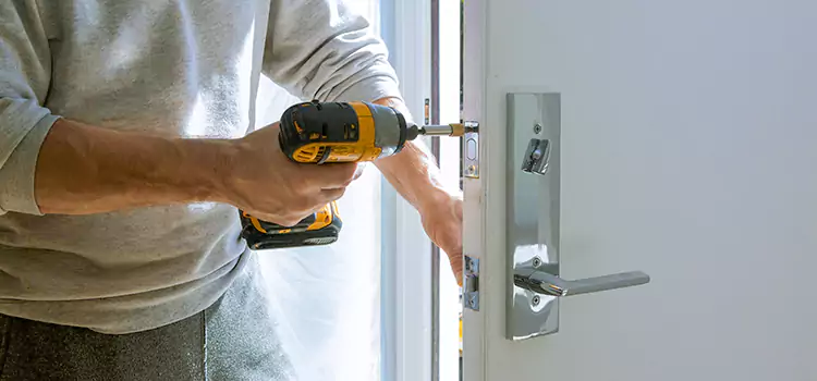 Door Knob Lock Repair Savage